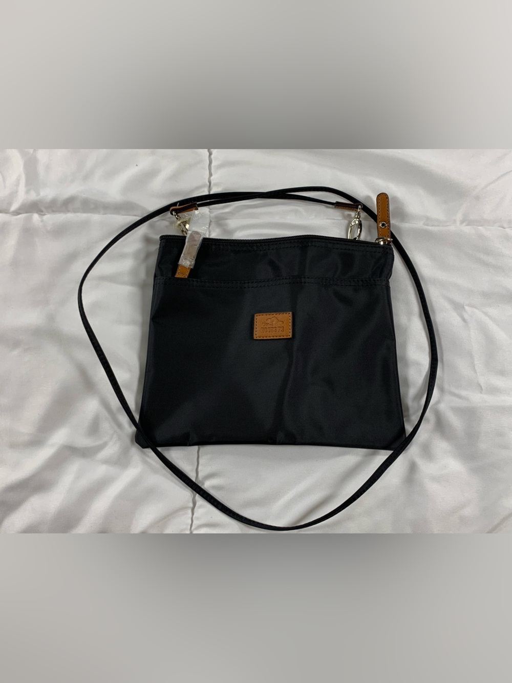 Pre loved ROOTS purse
